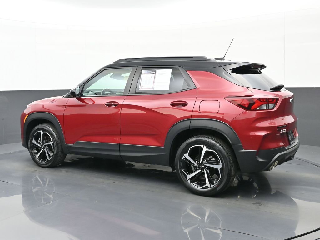 Used 2021 Chevrolet TrailBlazer RS w/ Sun and Liftgate Package AWD/4WD image 5