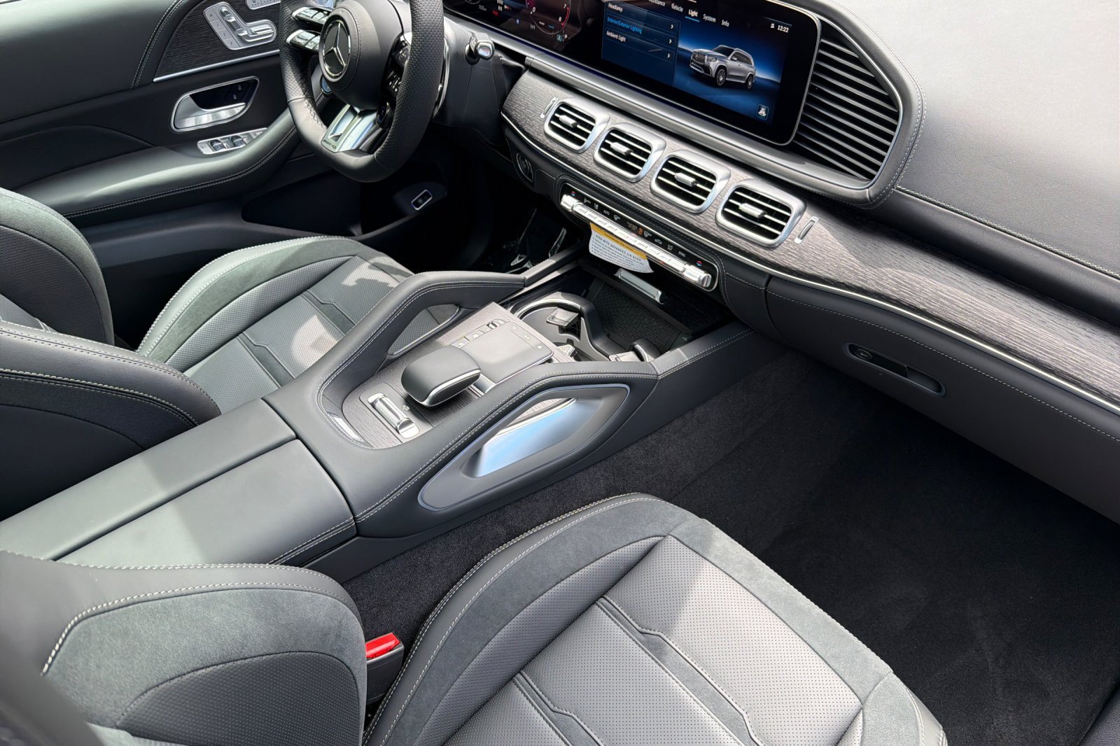 New 2026 Mercedes-Benz GLS 63 AMG 4MATIC image 15