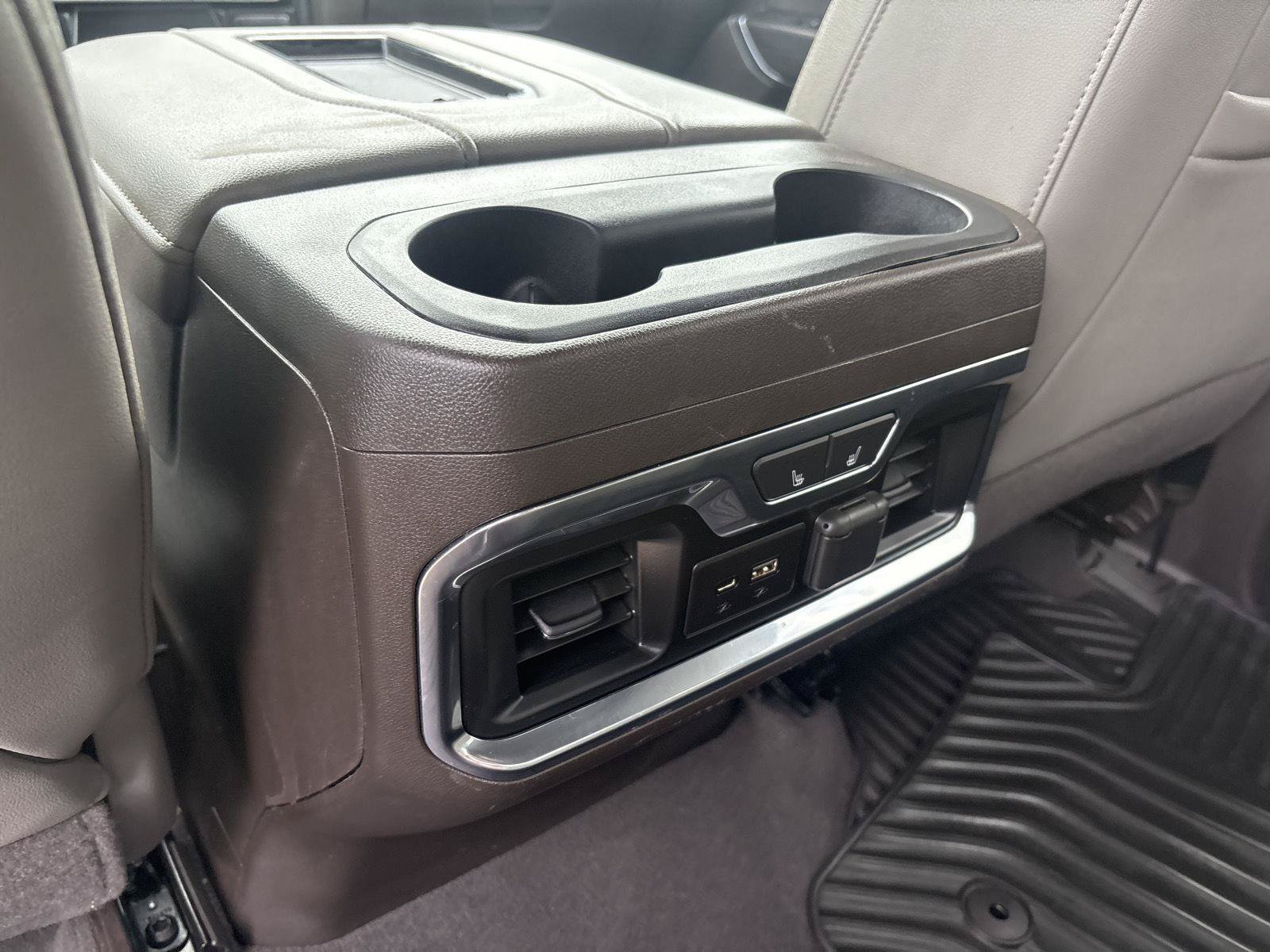 Used 2019 Chevrolet Silverado 1500 LTZ w/ LTZ Texas Edition AWD/4WD image 34