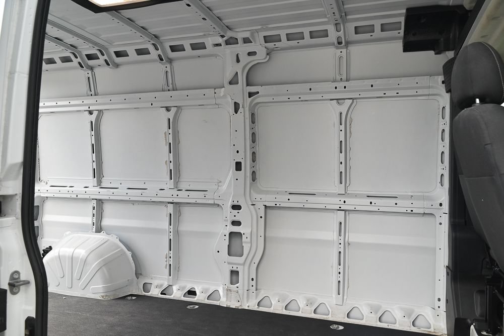 Used 2024 RAM ProMaster 2500 w/ Convenience Group FWD image 13