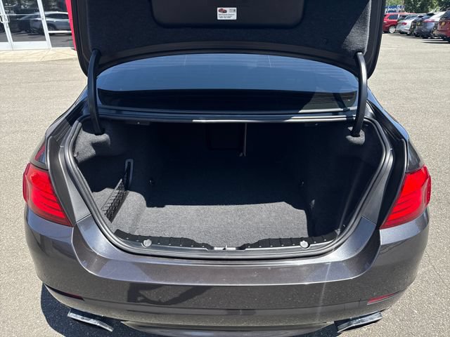Used 2011 BMW 550i Sedan RWD image 12