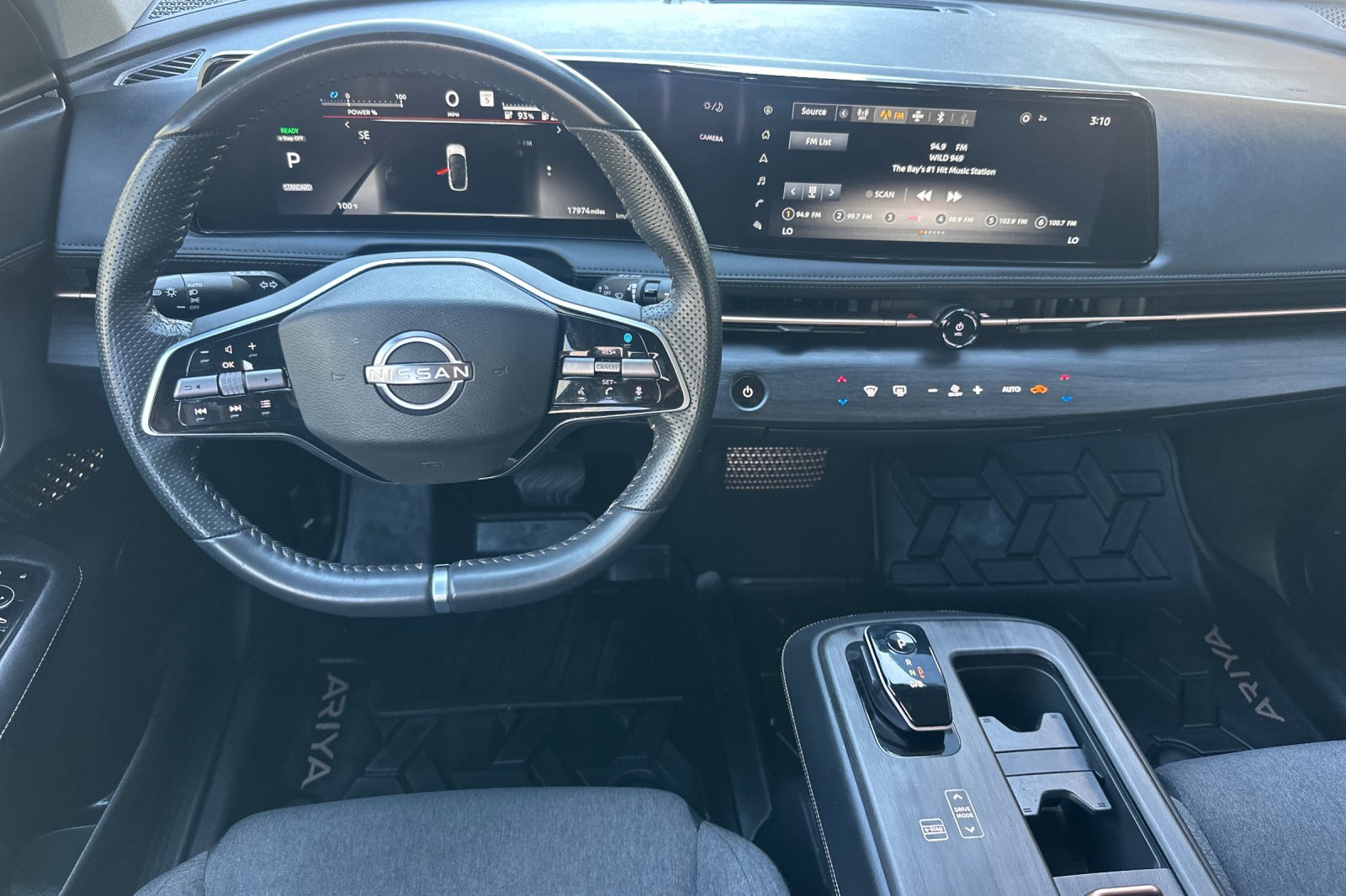 Certified 2023 Nissan Ariya FWD image 17