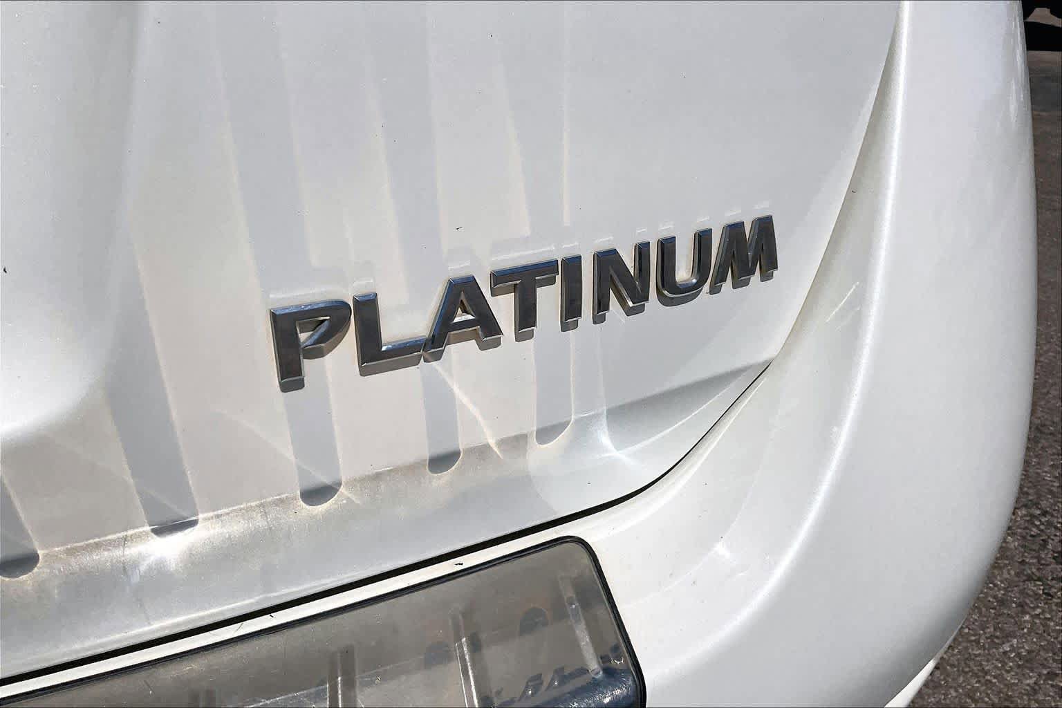 Used 2012 Nissan Murano LE w/ Platinum Pkg FWD image 9
