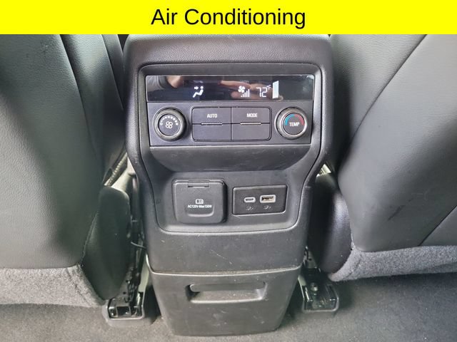 Used 2023 GMC Acadia SLT AWD/4WD image 14