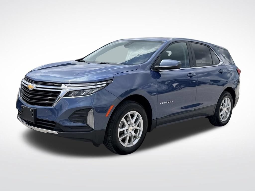 Used 2024 Chevrolet Equinox LT AWD/4WD image 2