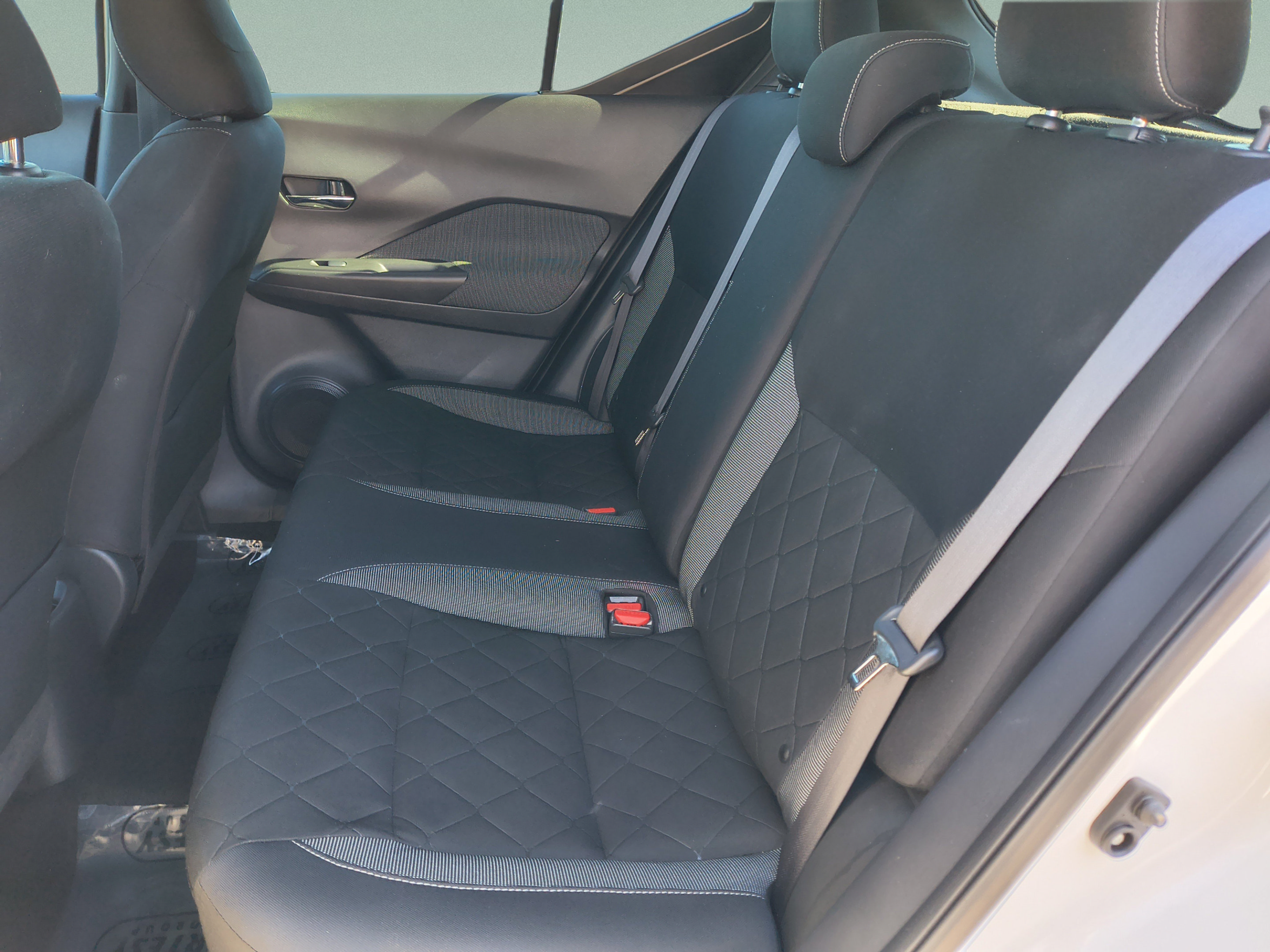 Certified 2019 Nissan Kicks SV FWD image 17