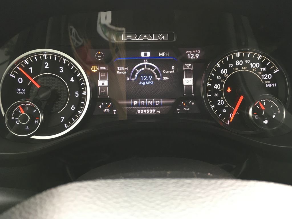 Used 2023 RAM 1500 Big Horn AWD/4WD image 2