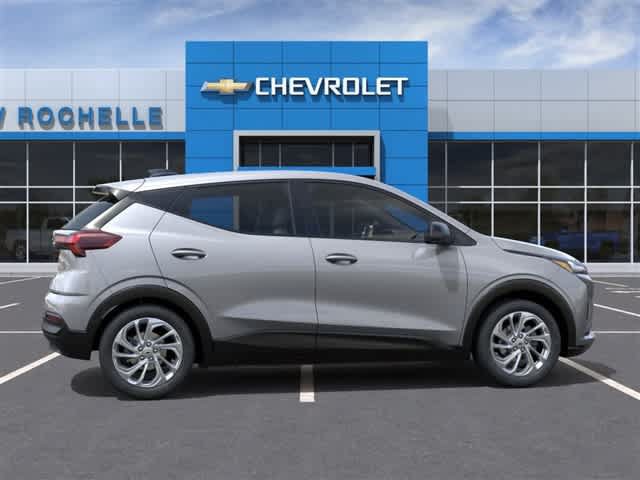 Used 2027 Chevrolet Bolt LT w/ Comfort Package FWD image 5