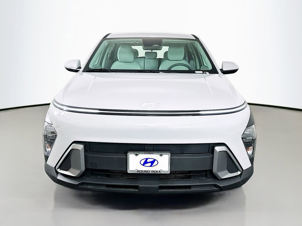 New 2026 Hyundai Kona SE image 2