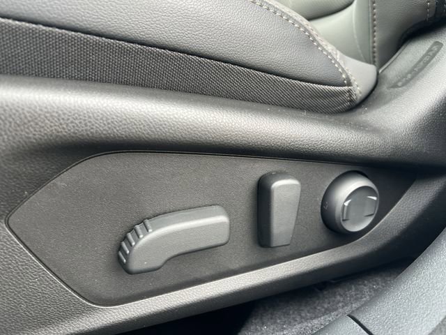 New 2026 Subaru Outback Limited image 30