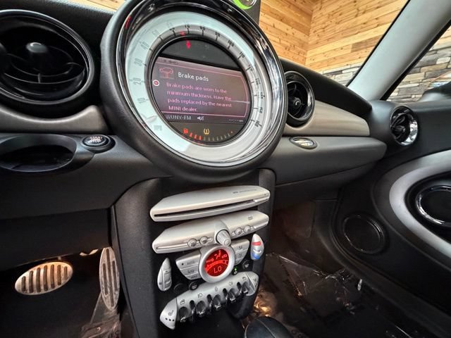 Used 2009 MINI Cooper S FWD image 19