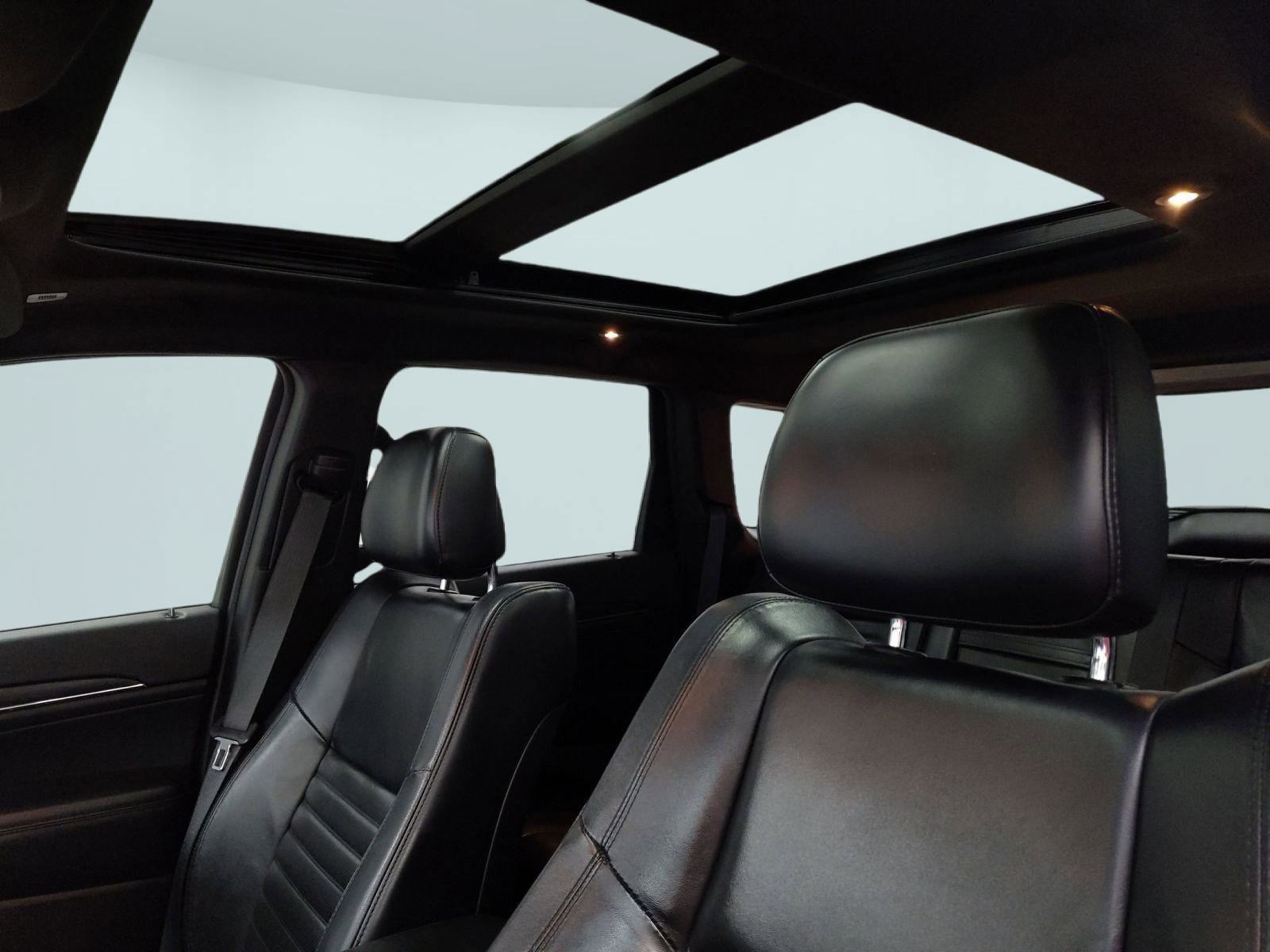 Used 2019 Jeep Grand Cherokee Limited X image 14