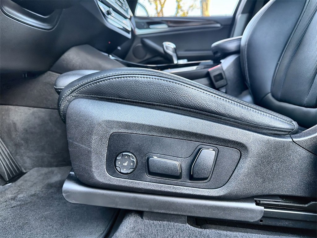 Used 2024 BMW X3 xDrive30i w/ Premium Essential Package image 14