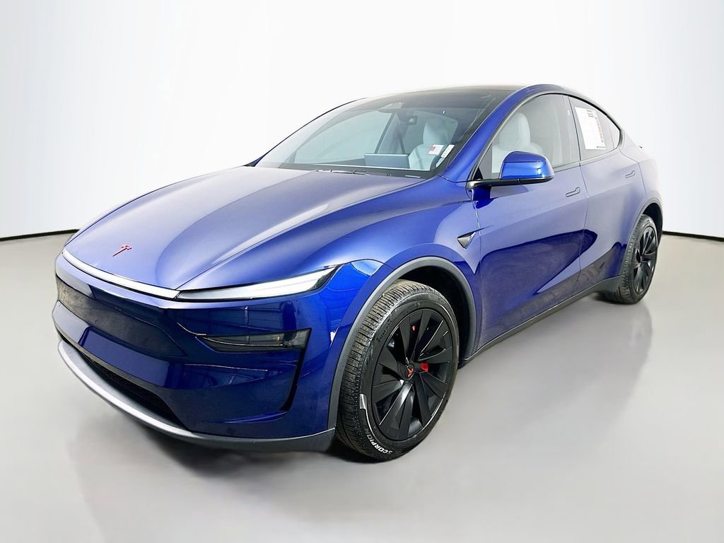 Used 2026 Tesla Model Y Long Range image 3