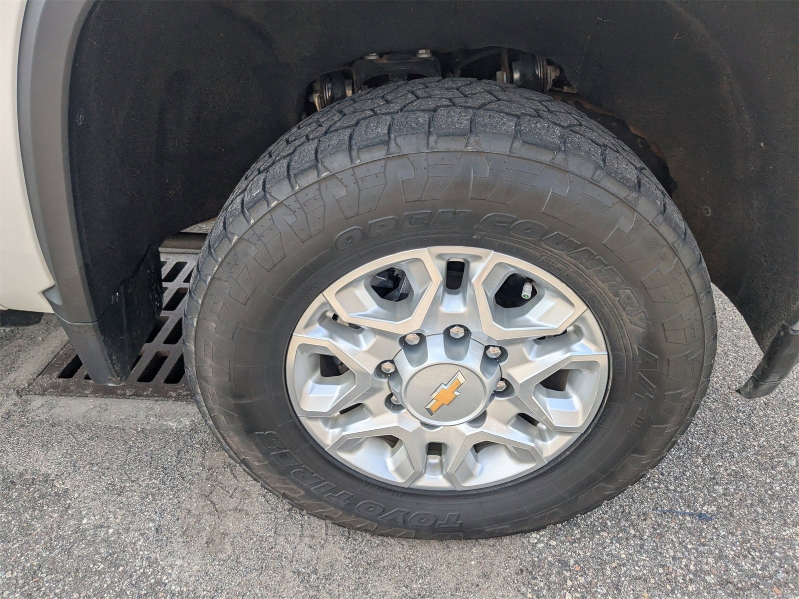 Used 2022 Chevrolet Silverado 2500 LTZ w/ LTZ Convenience Package image 11