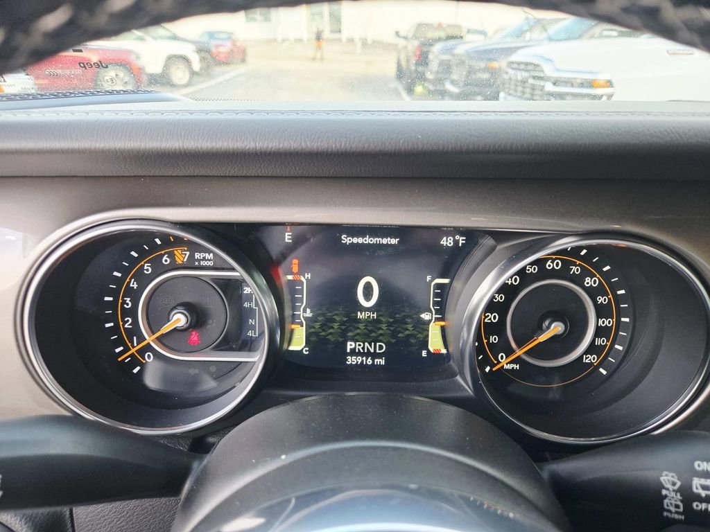 Used 2021 Jeep Wrangler Unlimited Sahara image 30