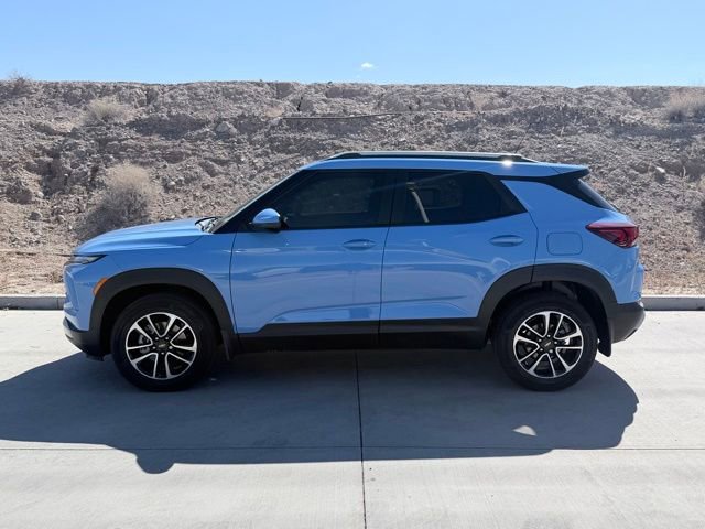 Used 2024 Chevrolet TrailBlazer LT w/ LT Cold Weather Package image 5