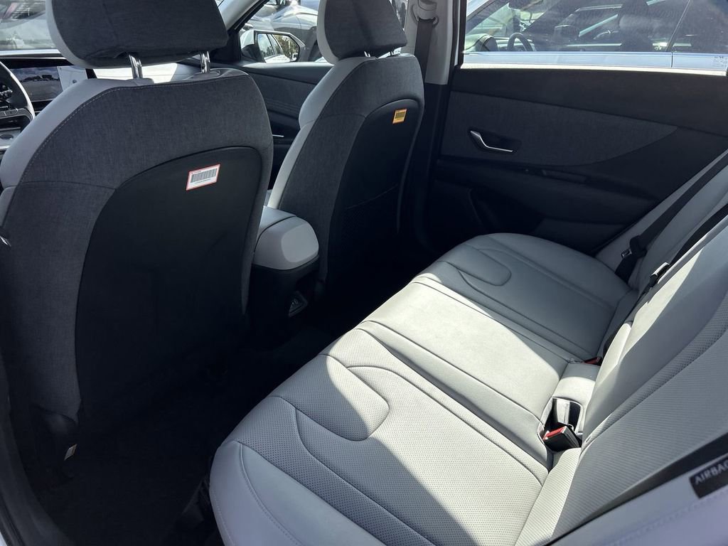 New 2026 Hyundai Elantra Limited image 20