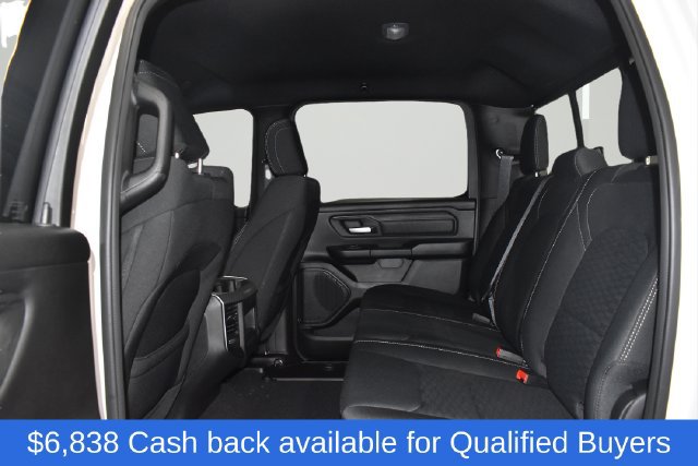 New 2026 RAM 1500 Express AWD/4WD image 17