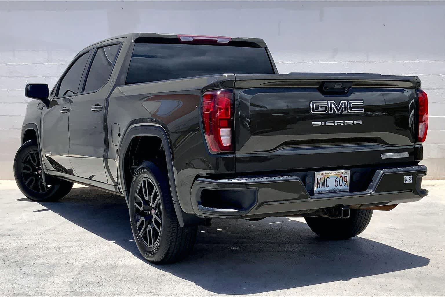 Used 2023 GMC Sierra 1500 Elevation RWD image 5