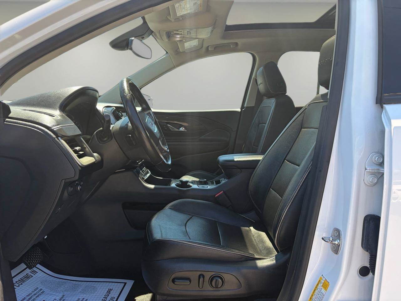 Used 2020 GMC Terrain Denali w/ LPO, Floor Liner Package AWD/4WD image 10