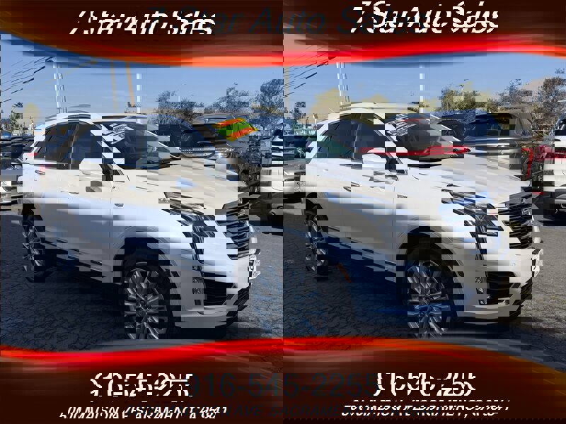 Used 2019 Cadillac XT5 Premium Luxury image 1