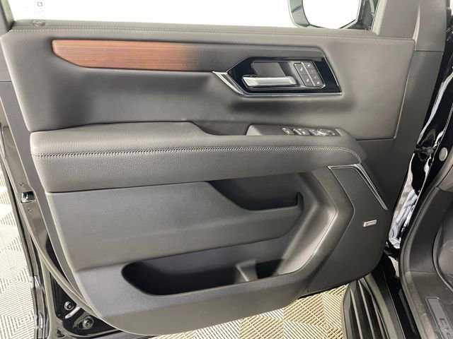 New 2026 GMC Yukon XL Denali image 12