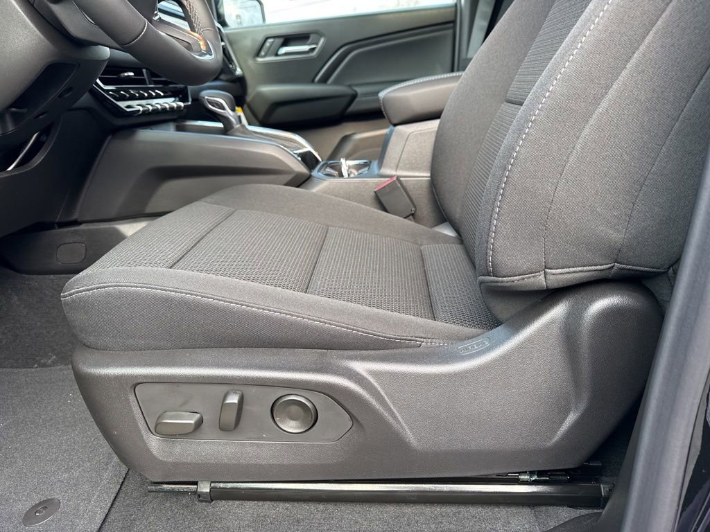 New 2026 GMC Canyon Elevation w/ Convenience Package RWD image 19