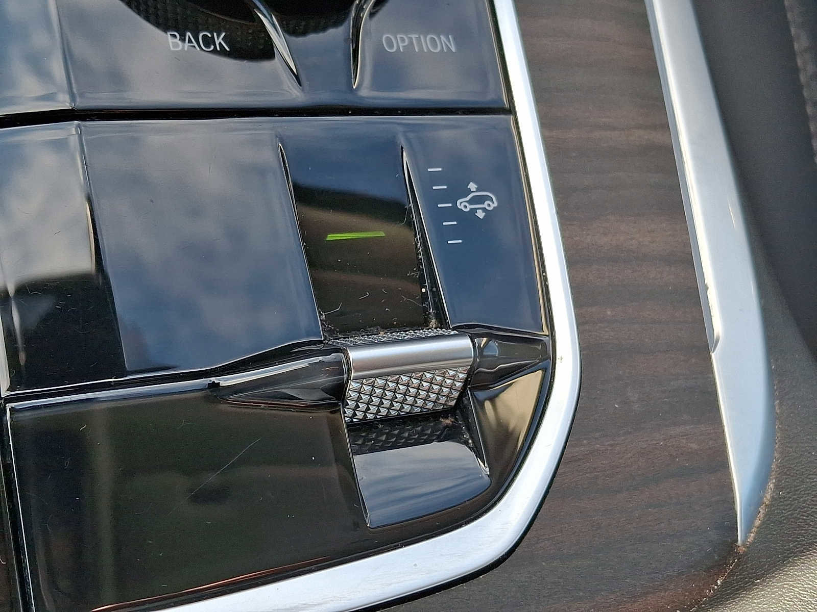 Used 2023 BMW X7 xDrive40i w/ Premium Package image 21