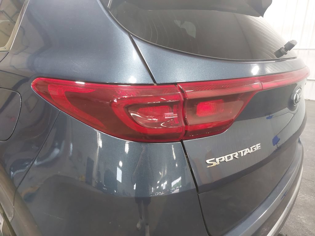 Used 2021 Kia Sportage EX AWD/4WD image 35