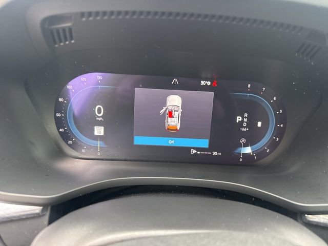 Used 2023 Volvo XC60 B5 Core image 23