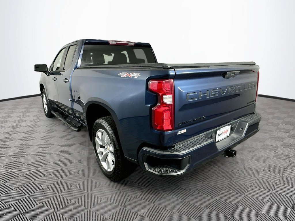 Used 2021 Chevrolet Silverado 1500 Custom w/ LPO, Dark Essentials Package AWD/4WD image 9