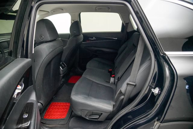 Used 2020 Kia Sorento L FWD image 24