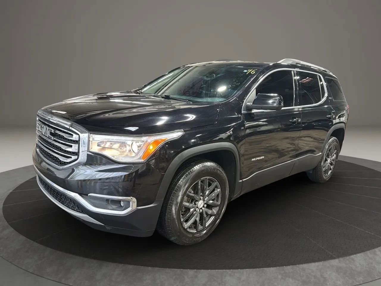 Used 2019 GMC Acadia SLT w/ LPO, Floor Liner Package