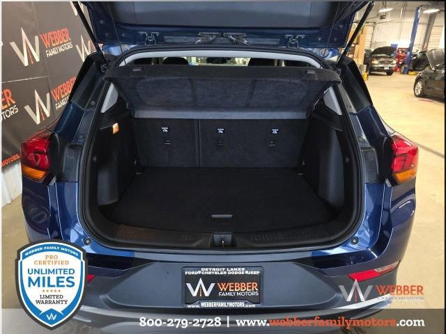 Used 2023 Buick Encore GX Preferred w/ Cold Weather Comfort Package image 9