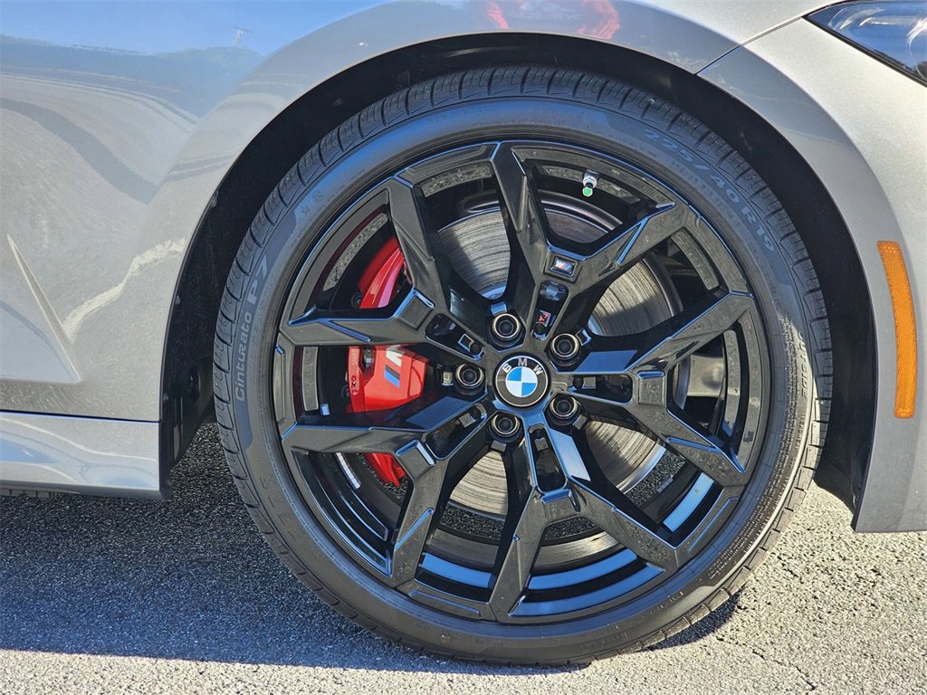 New 2026 BMW 330i Sedan w/ M Sport Package image 13