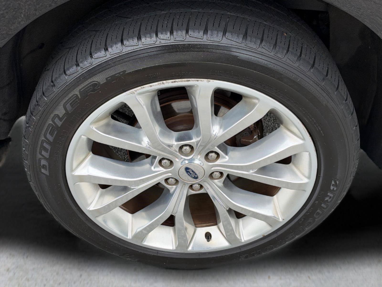 Used 2018 Ford Expedition Max Platinum AWD/4WD image 13