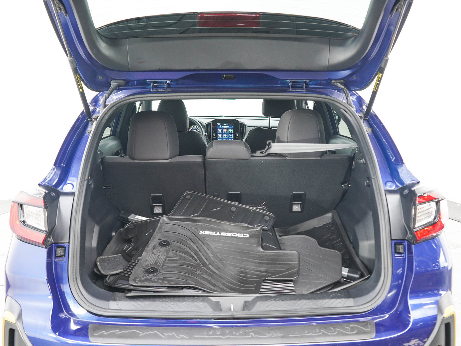 Used 2024 Subaru Crosstrek 2.5i Sport w/ Crosstrek Mirror Package AWD/4WD image 16