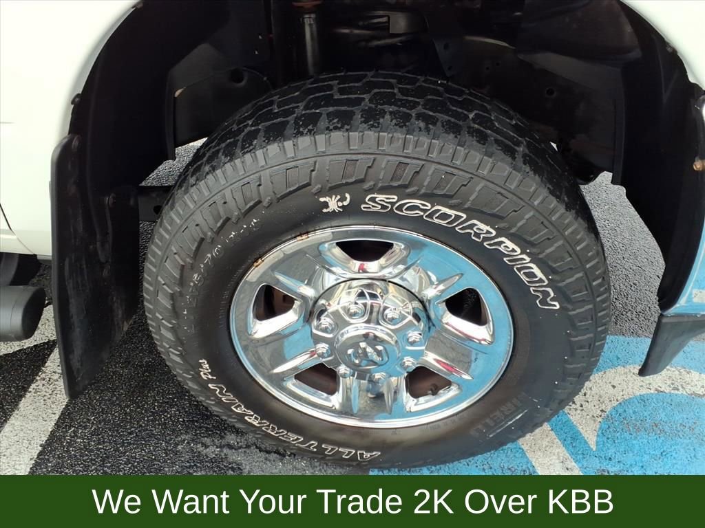 Used 2020 RAM 2500 Tradesman w/ Chrome Appearance Group image 18