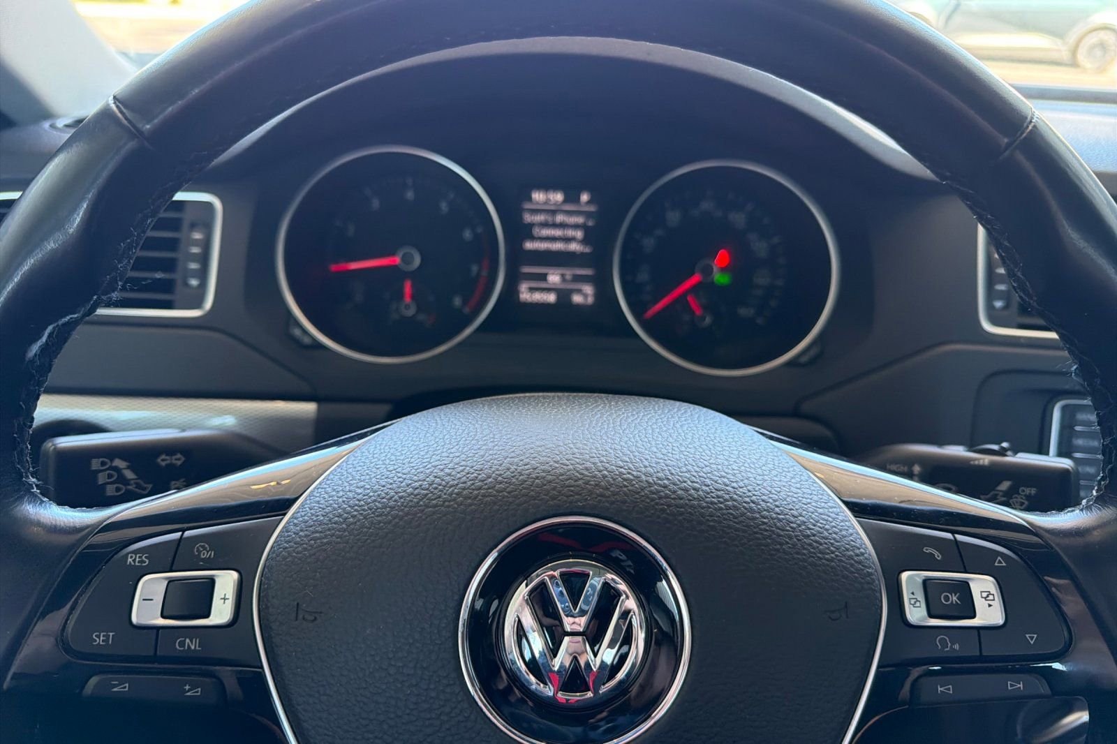 Used 2017 Volkswagen Jetta SE FWD image 23