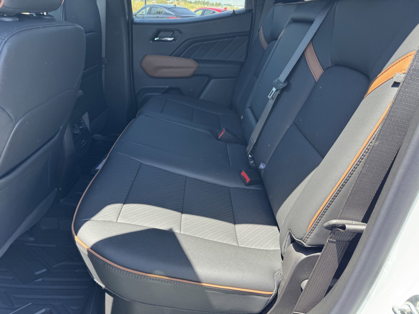 New 2026 GMC Canyon AT4 w/ Technology Plus Package AWD/4WD image 14