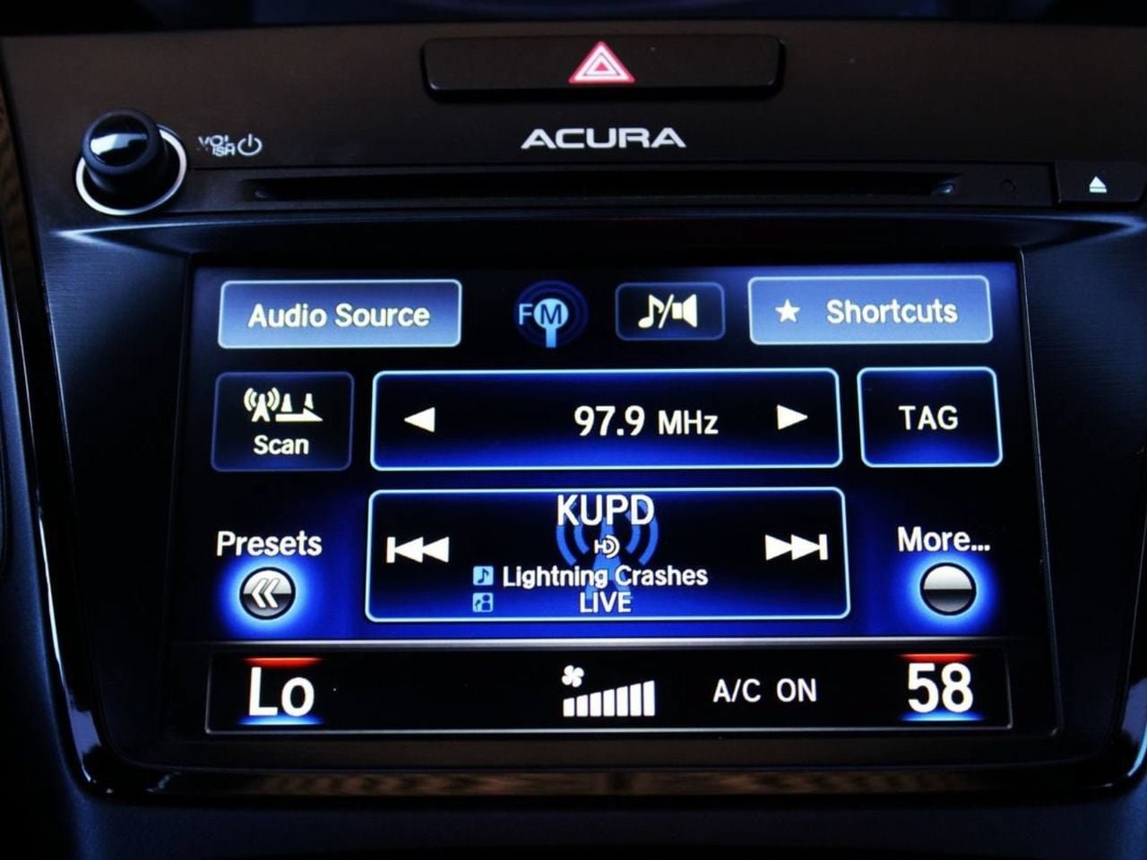 Used 2018 Acura RDX w/ Technology Package FWD image 26