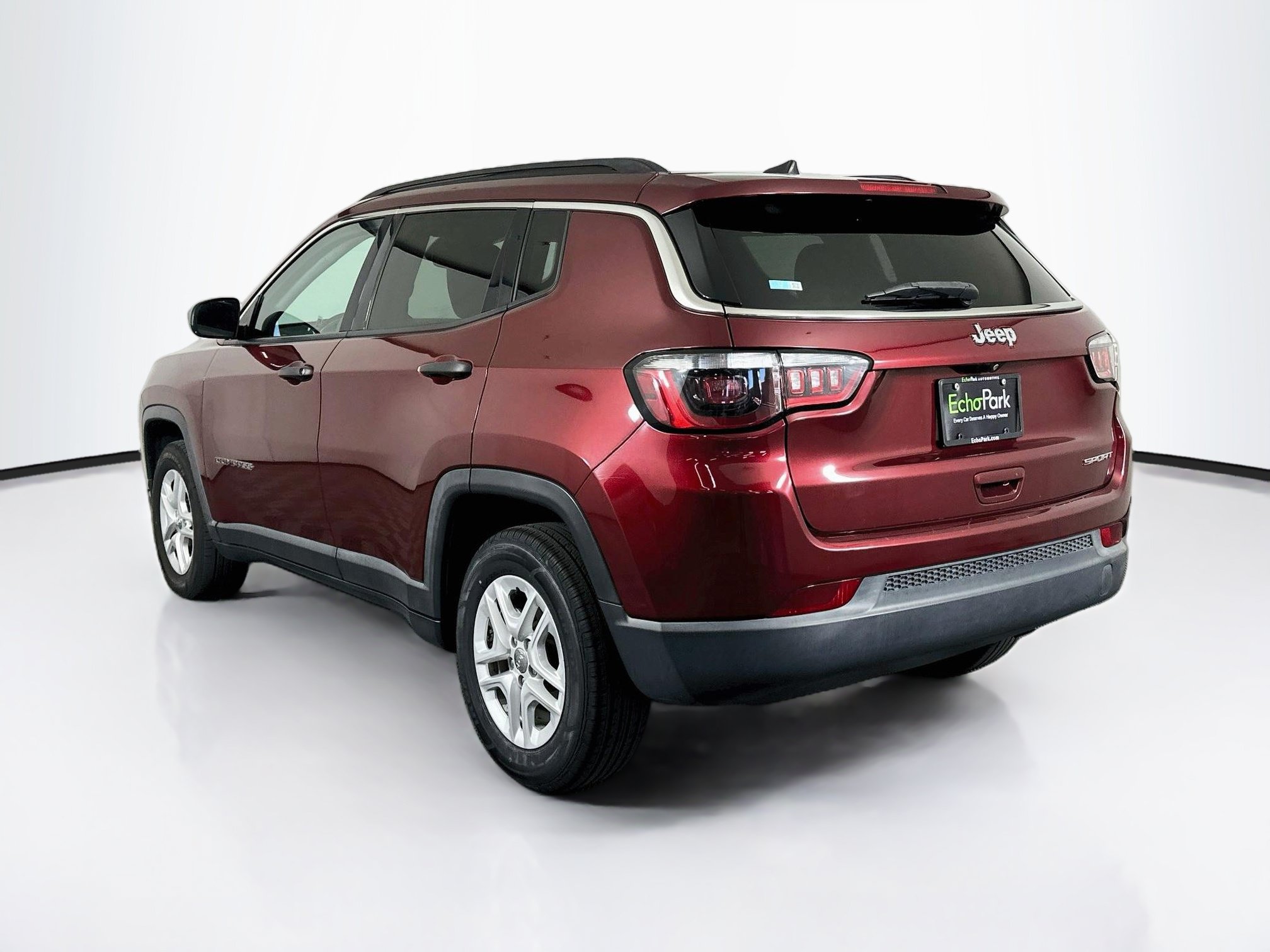 Used 2021 Jeep Compass Sport FWD image 5