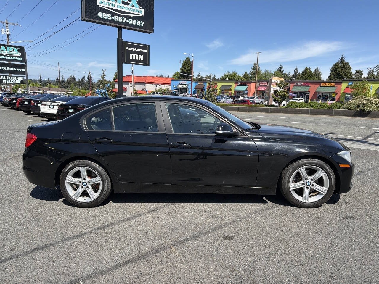 Used 2013 BMW 328i Sedan RWD image 8