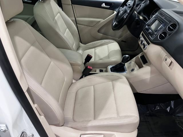 Used 2014 Volkswagen Tiguan SEL image 40