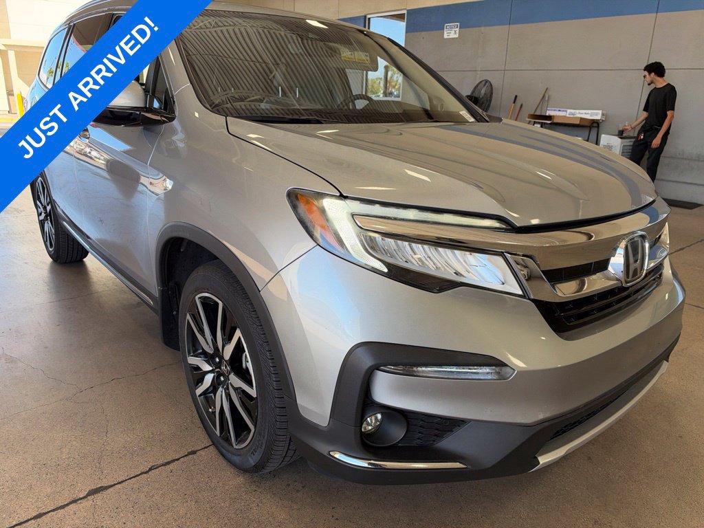 Used 2019 Honda Pilot Touring image 2