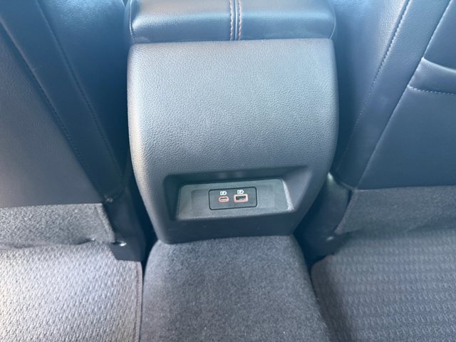 Used 2025 Nissan Altima 2.5 SR FWD image 18