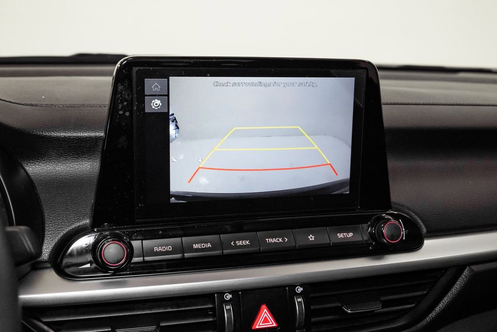 Certified 2022 Kia Forte LXS w/ LXS Technology Package image 18