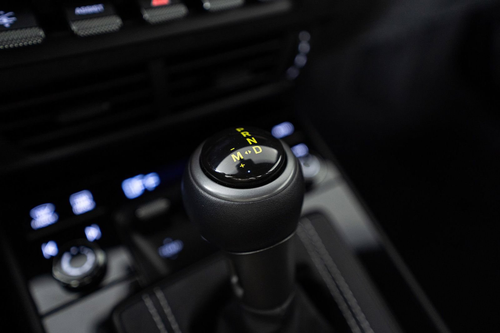 Used 2025 Porsche 911 GT3 RWD image 37