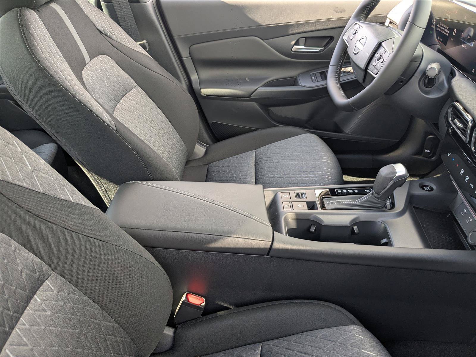 New 2026 Nissan Sentra SV w/ SV Convenience Package FWD image 25
